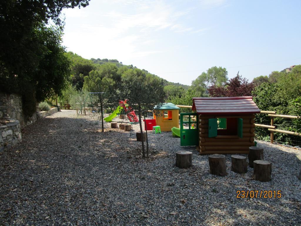 Agriturismo Rio Castello Andora Exterior foto